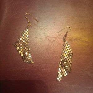 Pretty hanging earrings!🌟